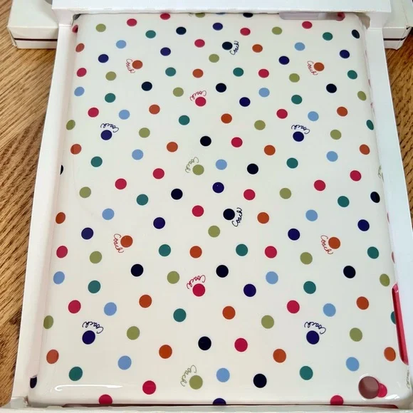 Coach Signature iPad Mini / Tablet Molded Hard Shell Case NWT - Picture 4 of 11